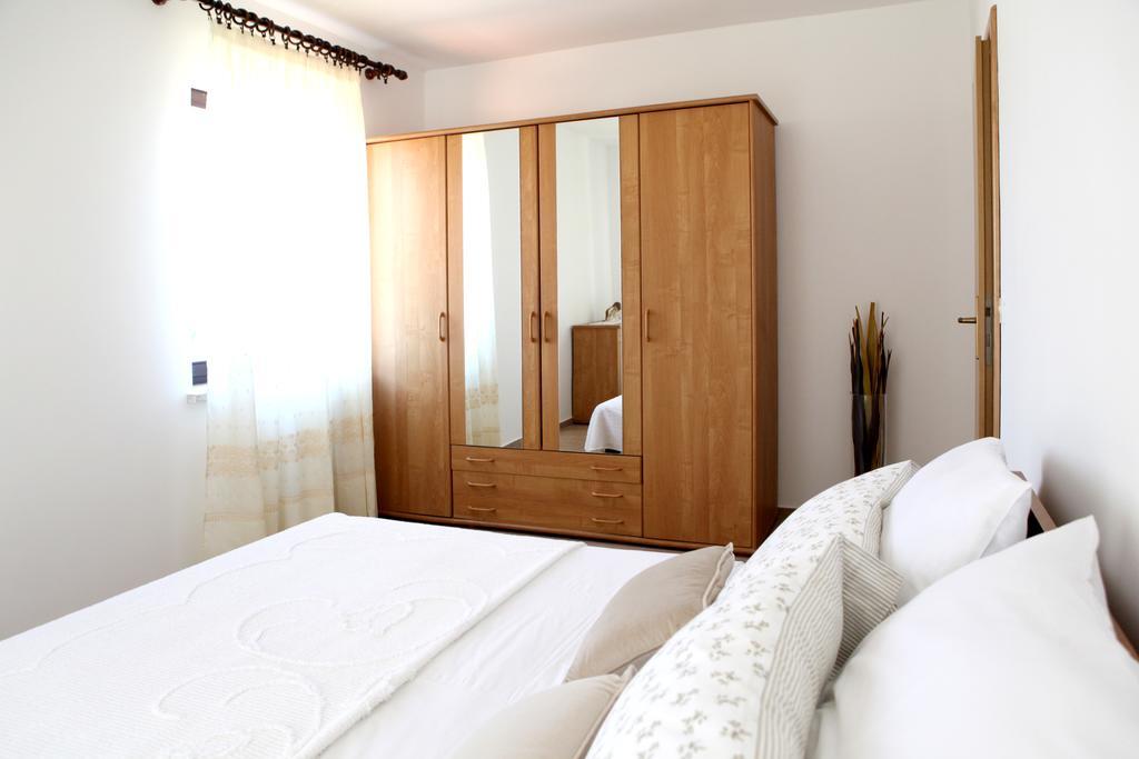 Apartments Marina-Mare Poreč Extérieur photo